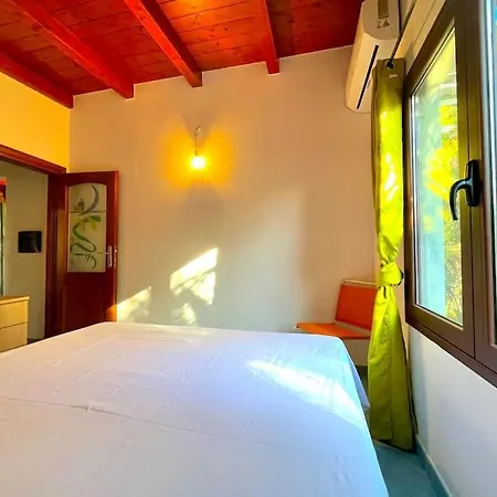 Seaside Vacation * Bari Sardo